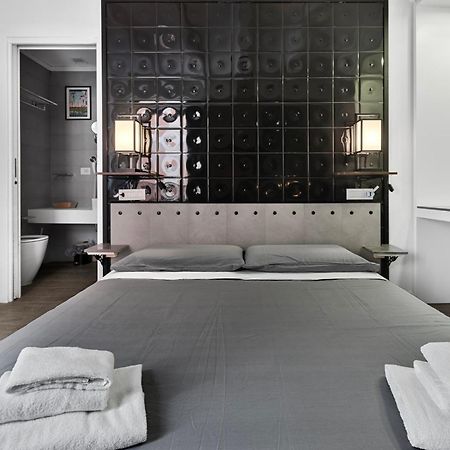 Ukiyo Suites And Rooms Кальяри Экстерьер фото
