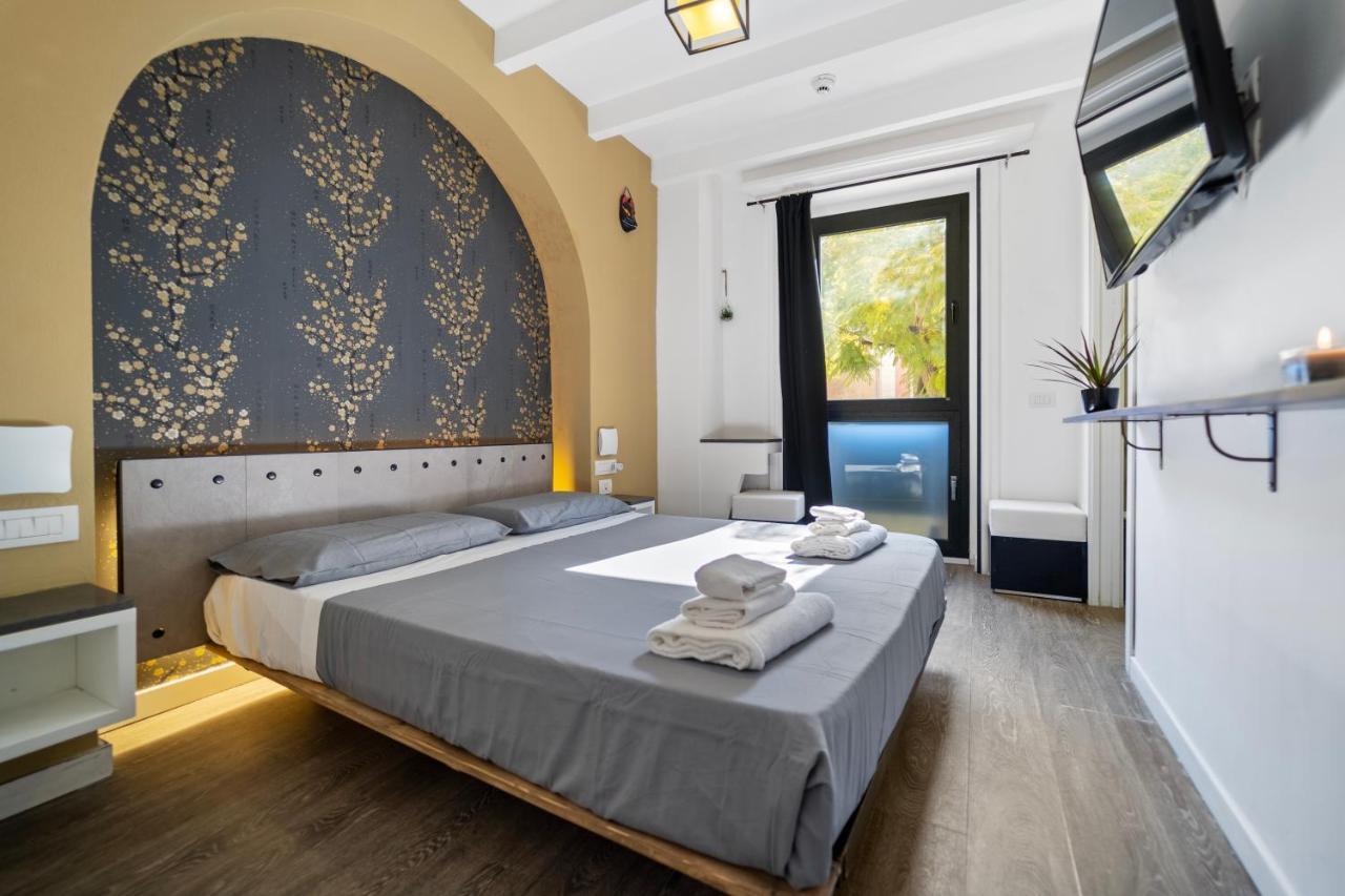 Ukiyo Suites And Rooms Кальяри Экстерьер фото